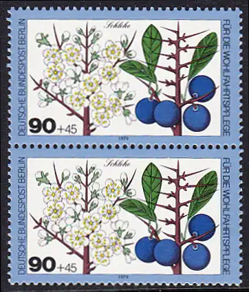 BERLIN 1979 Michel-Nummer 610 postfrisch vert.PAAR - Blätter, Blüten und Früchte des Waldes: Schlehe