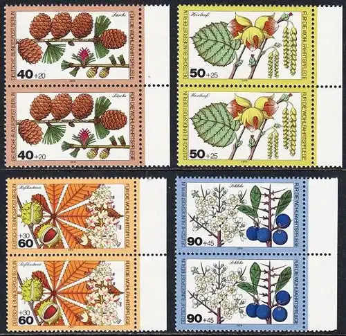 BERLIN 1979 Michel-Nummer 607-610 postfrisch SATZ(4) vert.PAARE RÄNDER rechts - Blätter, Blüten und Früchte des Waldes
