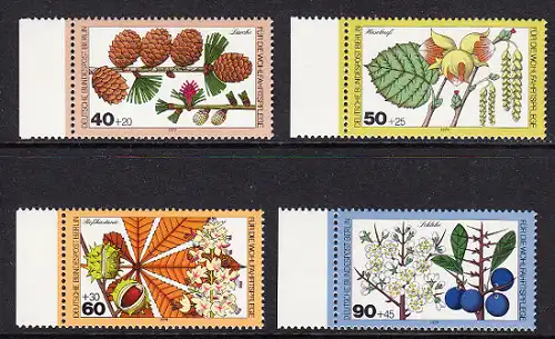 BERLIN 1979 Michel-Nummer 607-610 postfrisch SATZ(4) EINZELMARKEN RÄNDER links - Blätter, Blüten und Früchte des Waldes