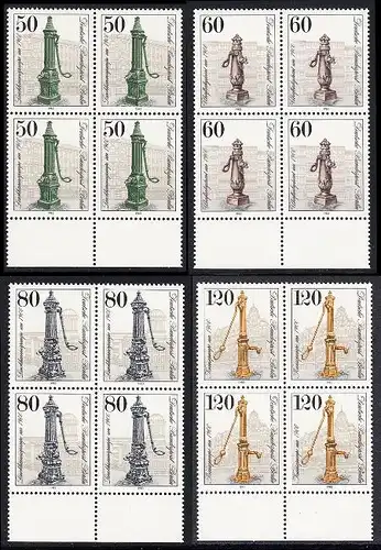 BERLIN 1983 Michel-Nummer 689-692 postfrisch SATZ(4) BLÖCKE RÄNDER unten - Historische Straßenpumpen in Berlin