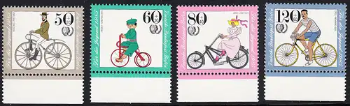 BERLIN 1985 Michel-Nummer 735-738 postfrisch SATZ(4) EINZELMARKEN RÄNDER unten - Historische Fahrräder