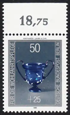 BERLIN 1986 Michel-Nummer 765 postfrisch EINZELMARKE RAND oben (a) - Kostbare Gläser: Kantharos