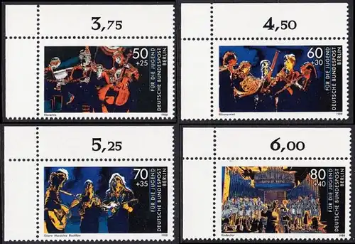 BERLIN 1988 Michel-Nummer 807-810 postfrisch SATZ(4) EINZELMARKEN ECKRÄNDER oben links - Wettbewerb Jugend musiziert