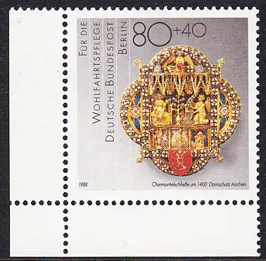 BERLIN 1988 Michel-Nummer 821 postfrisch EINZELMARKE ECKRAND unten links - Gold- und Silberschmiedekunst: Chormantelschließe