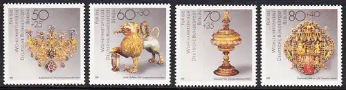 BERLIN 1988 Michel-Nummer 818-821 postfrisch SATZ(4) EINZELMARKEN - Gold- und Silberschmiedekunst