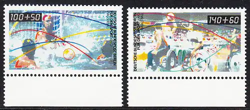 BERLIN 1990 Michel-Nummer 864-865 postfrisch SATZ(2) EINZELMARKEN RÄNDER unten - Beliebte Sportarten: Wasserball / Rollstuhl-Basketball