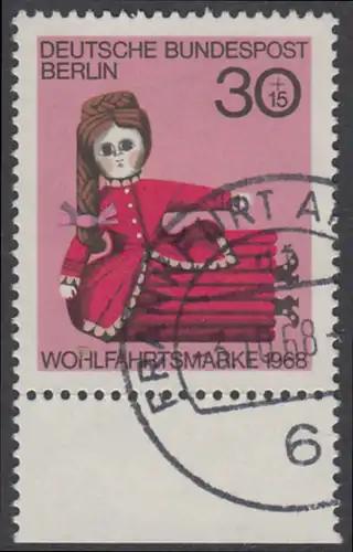 BERLIN 1968 Michel-Nummer 324 gestempelt EINZELMARKE RAND unten (a)