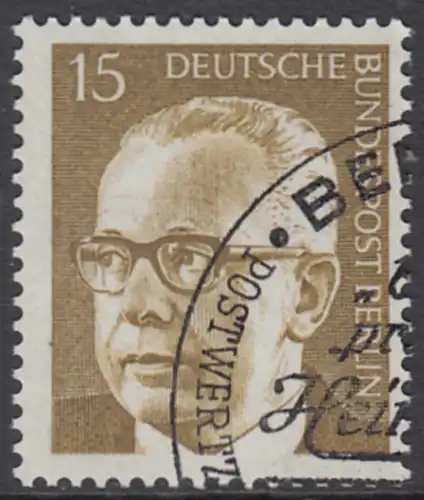 BERLIN 1972 Michel-Nummer 427 gestempelt EINZELMARKE (k)