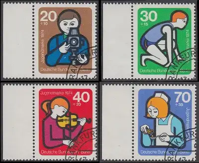 BERLIN 1974 Michel-Nummer 468-471 gestempelt SATZ(4) EINZELMARKEN RÄNDER links (a)