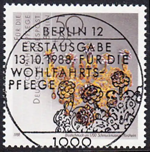 BERLIN 1988 Michel-Nummer 818 gestempelt EINZELMARKE (a)