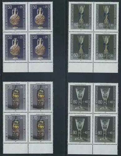 BUND 1986 Michel-Nummer 1295-1298 postfrisch SATZ(4) BLÖCKE RÄNDER unten