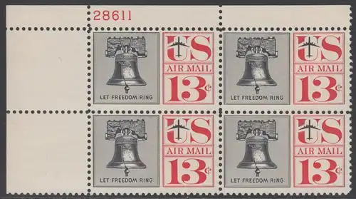 USA Michel 0782 / Scott C062 postfrisch Luftpost-PLATEBLOCK ECKRAND oben links m/Platten-# 28611 - Freiheitsglocke