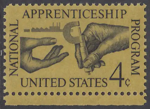 USA Michel 0831 / Scott 1201 postfrisch EINZELMARKE RAND unten - 25 Jahre nationales Lehrlingsausbildungsgesetz; Facharbeiter übergibt Lehrling Mikrometerschraube