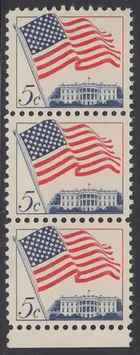 USA Michel 0838 / Scott 1208 postfrisch vert.STRIP(3) RAND unten - Flagge und Weißes Haus