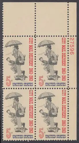 USA Michel 0851 / Scott 1238 postfrisch PLATEBLOCK ECKRAND oben rechts m/Platten-# 27596 (b) - 100 Jahre Postzustellung in den Städten; Postbote (19. Jh.) 