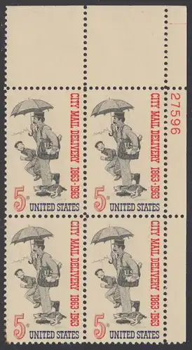 USA Michel 0851 / Scott 1238 postfrisch PLATEBLOCK ECKRAND oben rechts m/Platten-# 27596 (a) - 100 Jahre Postzustellung in den Städten; Postbote (19. Jh.) 