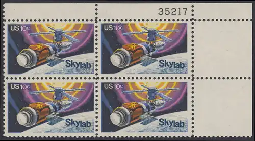 USA Michel 1136 / Scott 1529 postfrisch PLATEBLOCK ECKRAND oben rechts m/ Platten-# 35217 - Raumfahrtunternehmen Skylab
