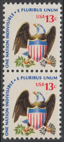 USA Michel 1196 / Scott 1596 postfrisch vert.PAAR - Americana-Ausgabe: Adler mit Wappenschild