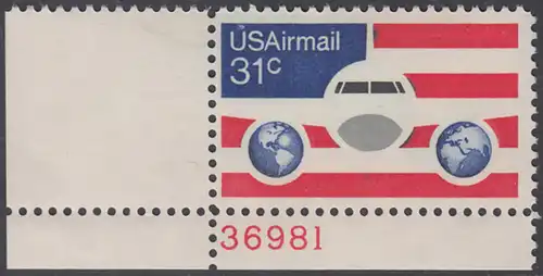 USA Michel 1201 / Scott C090 postfrisch Luftpost-EINZELMARKE ECKRAND oben links m/ Platten-# 36981 - Flugzeug mit Erdhalbkugeln
