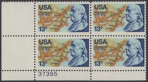 USA Michel 1277 / Scott 1690 postfrisch PLATEBLOCK ECKRAND unten links m/ Platten-# 37395 - Unabhängigkeit der Vereinigten Staaten von Amerika: Benjamin Franklin (1706-1790), 1. Generalpostmeister für Kanada und die USA, Politiker; Landkarte von...