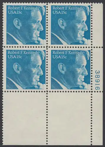 USA Michel 1371 / Scott 1770 PLATEBLOCK ECKRAND unten rechts m/ Platten-# 38916 (c) - Robert Francis Kennedy, Politiker
