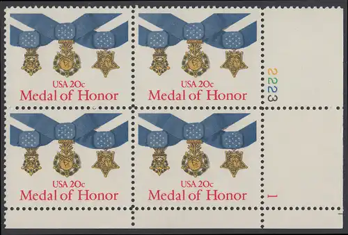 USA Michel 1633 / Scott 2045 postfrisch PLATEBLOCK ECKRAND unten rechts m/ Platten-# 1 - Verdienstmedaillen des Heeres, der Marine und der Luftwaffe