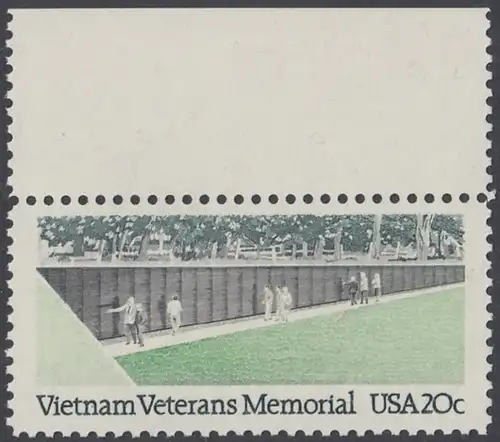 USA Michel 1719 / Scott 2109 postfrisch EINZELMARKE RAND oben - Denkmal für die Gefallenen des Vietnamkriegs, Washington, DC