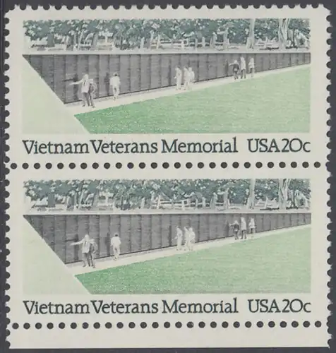 USA Michel 1719 / Scott 2109 postfrisch vert.PAAR RAND unten - Denkmal für die Gefallenen des Vietnamkriegs, Washington, DC