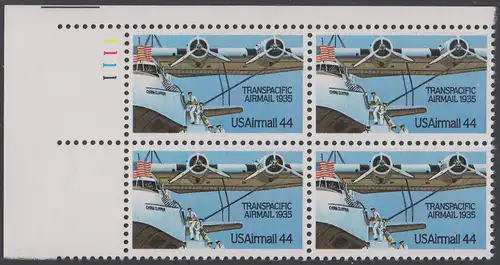 USA Michel 1727 / Scott C115 postfrisch PLATEBLOCK ECKRAND oben links m/ Platten-# 1111 (c) - Luftpost: 50 Jahre Flugpostverbindung über den Pazifik