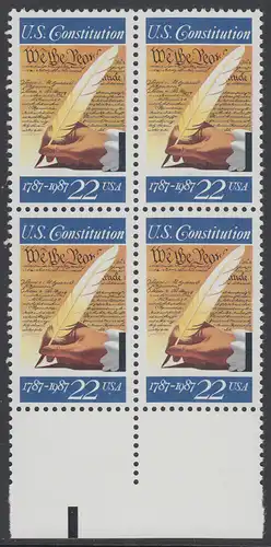 USA Michel 1949 / Scott 2360 postfrisch BLOCK RÄNDER unten (a2) - 200. Jahrestag der Unterzeichnung der Verfassung der Vereinigten Staaten von Amerika: Hand mit Federkiel, Verfassungstext