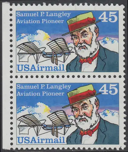 USA Michel 1977 / Scott C118 postfrisch vert.PAAR RÄNDER links (a1) - Luftpost - Flugpioniere: Samuel P. Langley (1834-1906), Astrophysiker, Flugzeugkonstrukteur; Motorflugzeug Aerodrome No. 5 (1896)