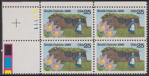 USA Michel 2041 / Scott 2416 postfrisch PLATEBLOCK ECKRAND oben links m/ Platten-# A1111 - 100 Jahre Staat South Dakota: Pionierfrau vor Grassodenhaus