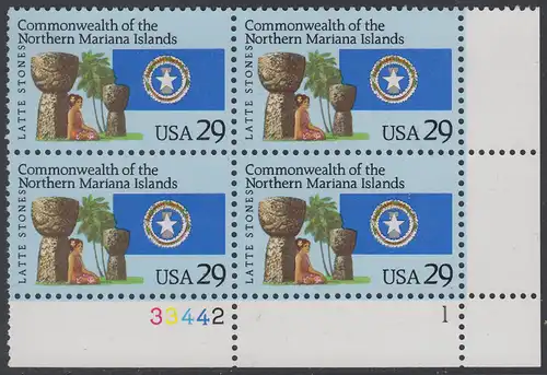 USA Michel 2423 / Scott 2804 postfrisch PLATEBLOCK ECKRAND unten rechts m/ Platten-# 33442-1 - 15 Jahre Commonwealth der Nördlichen Marianen: Latte-Steine