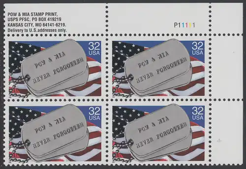 USA Michel 2569 / Scott 2966 postfrisch PLATEBLOCK ECKRAND oben rechts m/ Platten-# P11111 (e) - Kriegsgefangene und Vermißte; Militärische Erkennungsmarken, Staatsflagge