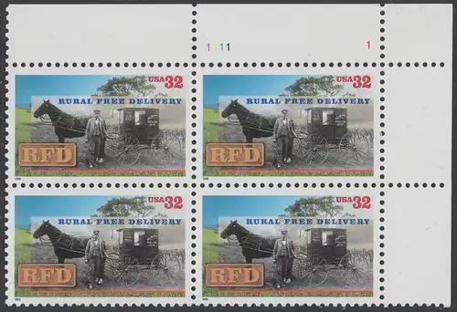 USA Michel 2754 / Scott 3090 postfrisch PLATEBLOCK ECKRAND oben rechts m/ Platten-# 1122-1 (c) - 100. Jahrestag der Abschaffung der Zusatzgebühr für Landpostzustellung: Landzusteller vor Postwagen (um 1900)