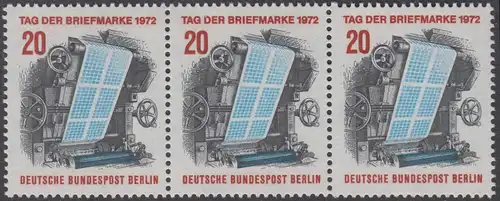 BERLIN 1972 Michel-Nummer 439 postfrisch horiz.STRIP(3) - Tag der Briefmarke