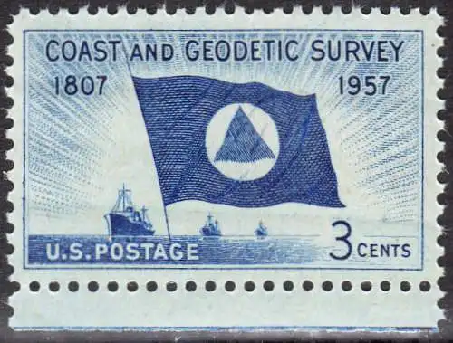 USA Michel 0710 / Scott 1088 postfrisch EINZELMARKE Rand unten - 150 Jahre Küsten- und Landvermessung; Flagge und Schiffe des Küstenvermessungsdienstes 