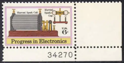 USA Michel 1113 / Scott 1500 postfrisch EINZELMARKE ECKRAND unten rechts m/ Platten-# 34270 - Fortschritte in der Elektronik: Funkeninduktor von Guglielmo Marconi, erste transatlantische Funkverbindung (1901)
