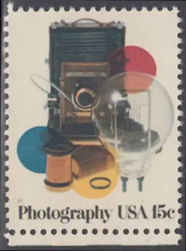 USA Michel 1351 / Scott 1758 postfrisch EINZELMARKE RAND unten (a2) - Berufsphotografentreffen in Las Vegas, NV; Kamera, altes Objektiv, Farbfilter, 5000-Watt-Studio-Glühbirne, Photoalbum