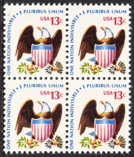USA Michel 1196 / Scott 1596 postfrisch BLOCK - Americana-Ausgabe: Adler mit Wappenschild
