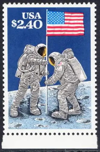 USA Michel 2046 / Scott 2419 postfrisch EINZELMARKE RAND unten - Schnellpostmarke: 20. Jahrestag der ersten bemannten Mondlandung; Astronauten Neil Armstrong (1930-2012) und Edwin Aldrin (*1930) mit amerikanischer Flagge