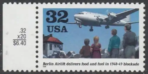 USA Michel 2978 / Scott 3211 postfrisch EINZELMARKE RAND links - 50. Jahrestag der Errichtung der Berliner Luftbrücke; Douglas C-54 Skymaster im Landeanflug über Trümmerfeld