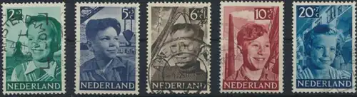 Niederlande 575-579 gestempelt  Voor het Kind 1951