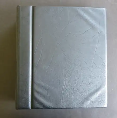 Leuchtturm Binder schwarz mit 48 schwarzen Spezialblättern neuwertig mit