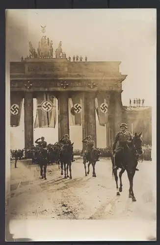 Foto Ansichtskarte Berlin Brandenburger 2 WK Propaganda NS-Zeit