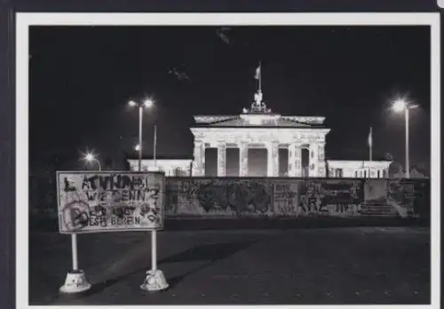 Ansichtskarte Berlin Brandenburger Tor Oktober 1989Berliner Mauer mit Graffiti