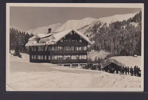 Ansichtskarte Hirschegg Auenhütte Walsertal Bes. O. Herz Schnee Landschaft