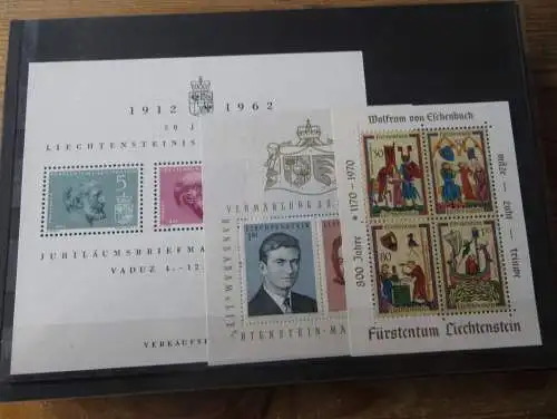 Sammlung Liechtenstein kpl. Luxus postfrisch 1960-1992 incl. 398 KatWert 1133,50