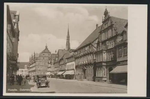 Ansichtskarte Hameln Osterstraße mit Museum und Hochzueitshaus Auto Oldtimer