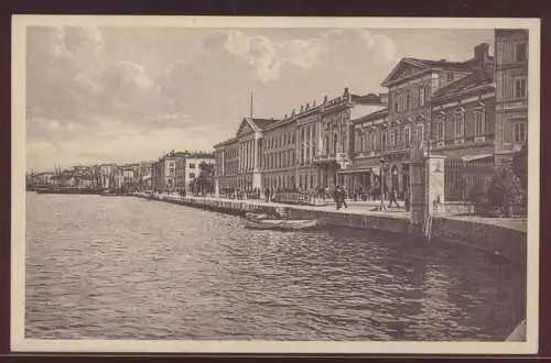 Ansichtskarte Pola riva Kroatien mit Flagge Verlag F.W. Schrinner 1912
